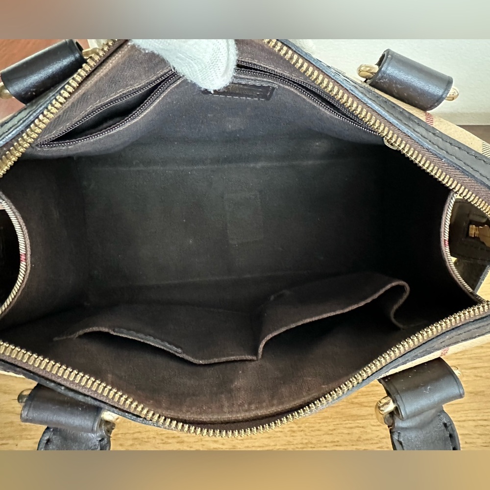 Burberry Handbag - Picture 9 of 17